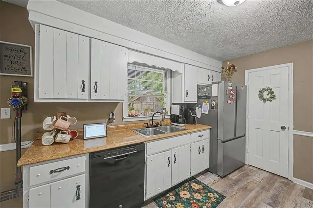 4 Shadowood Court Silver Creek, GA 30173