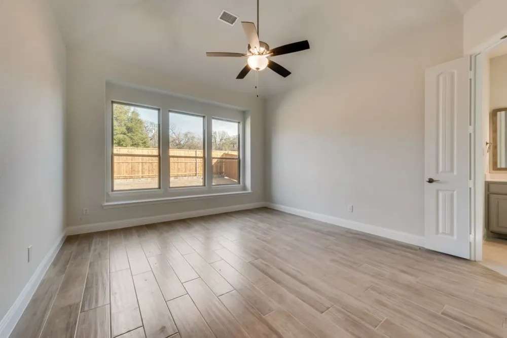 1225 Collett Sublett Road Kennedale, TX 76060