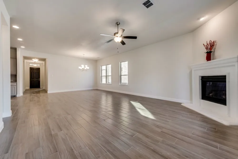 1225 Collett Sublett Road Kennedale, TX 76060