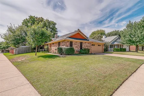 1440 Thistlewood Lane