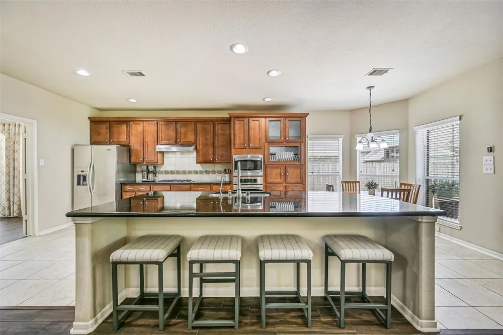 1226 Martinez Court Friendswood, TX 77546