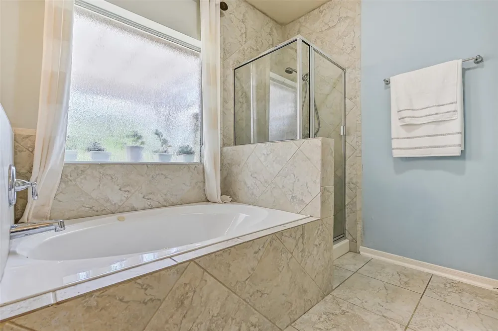 1226 Martinez Court Friendswood, TX 77546