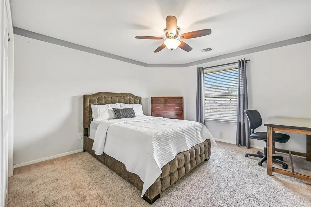 1226 Martinez Court Friendswood, TX 77546