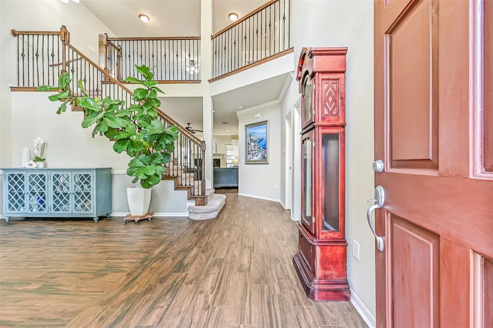 1226 Martinez Court Friendswood, TX 77546