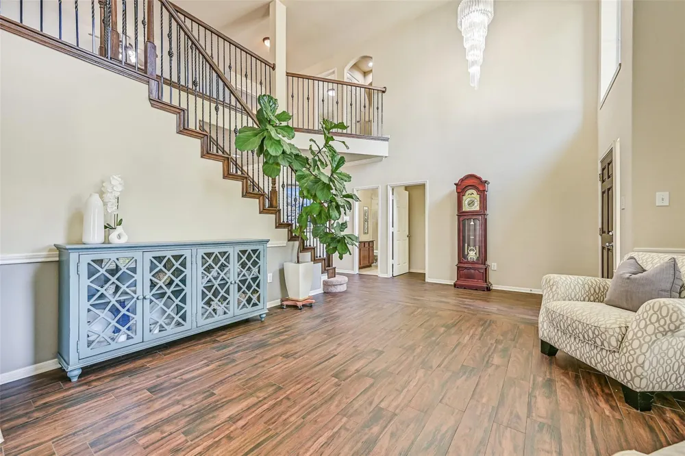 1226 Martinez Court Friendswood, TX 77546