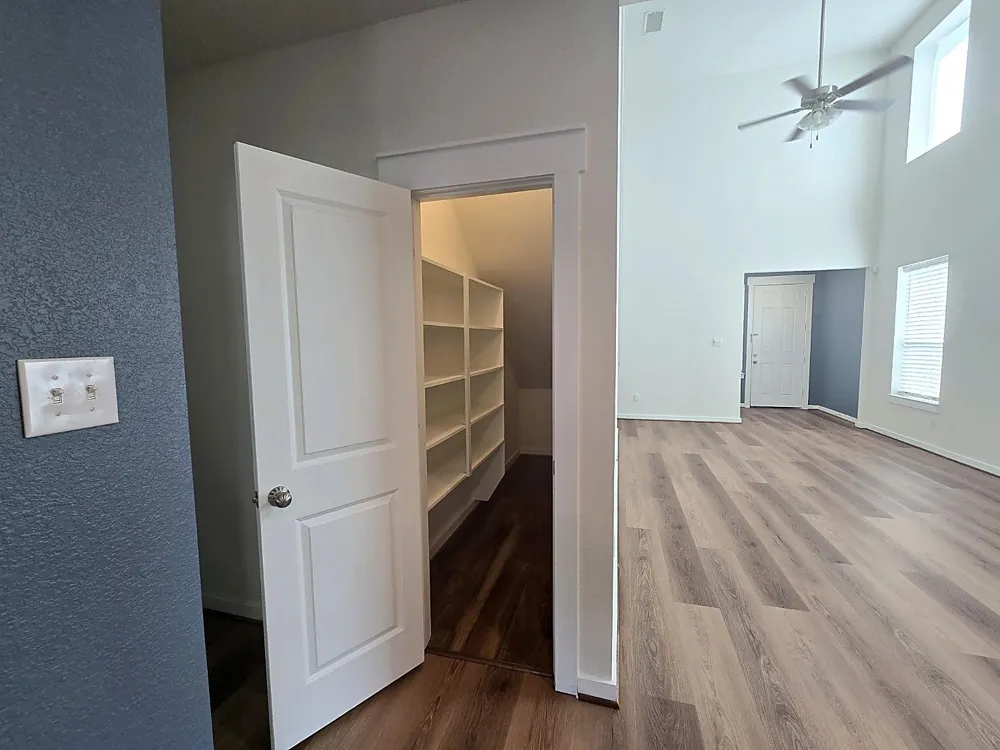2001 Acklen Run Drive Rosharon, TX 77583