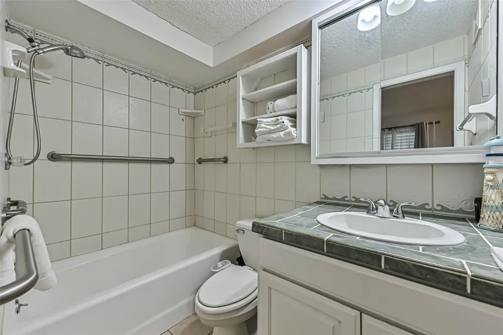 7310 Seawall Boulevard #807 Galveston, TX 77551