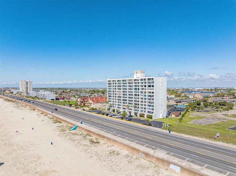 7310 Seawall Boulevard #807 Galveston, TX 77551
