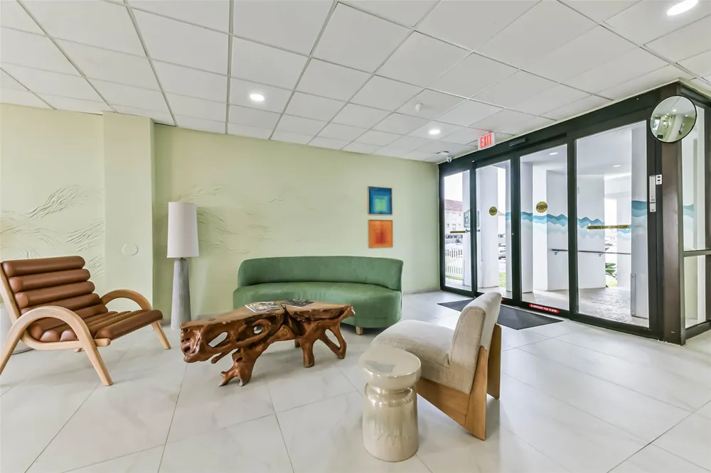 7310 Seawall Boulevard #807 Galveston, TX 77551