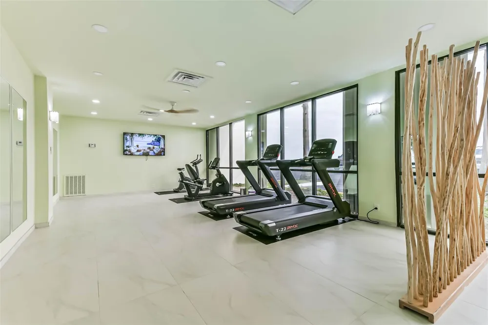 7310 Seawall Boulevard #807 Galveston, TX 77551