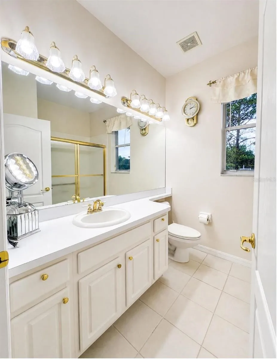 10924 RAIN HOLLOW COURT New Port Richey, FL 34655