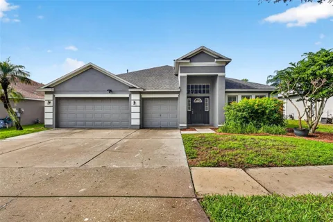 2605 VALENCIA GROVE DRIVE
