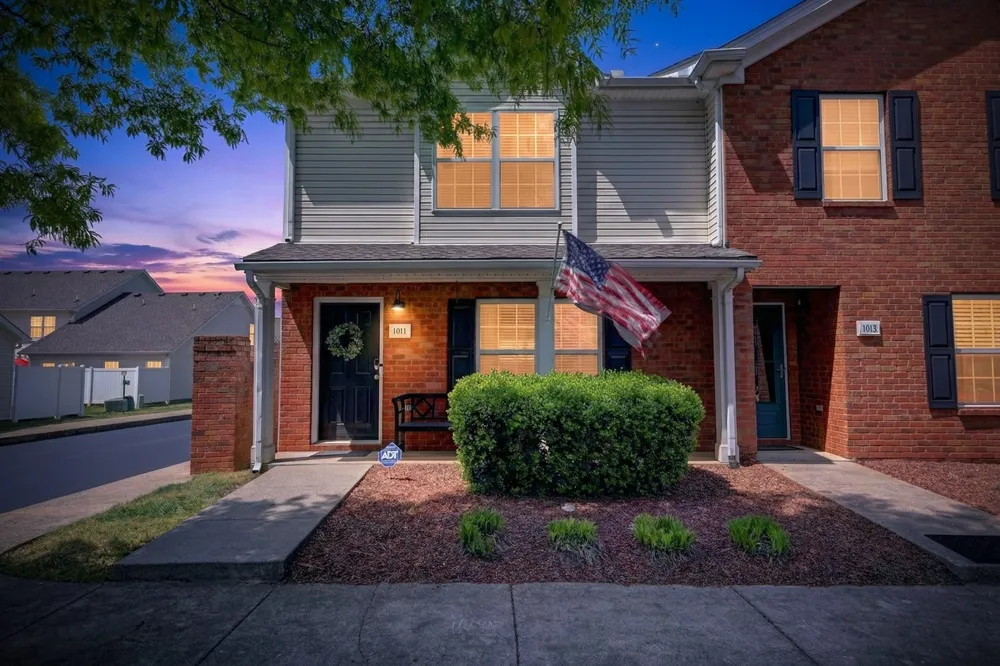1011 Wolves Den Pl Murfreesboro, TN 37128