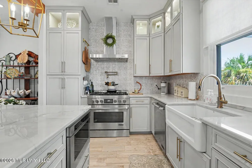 110 State Street Bay Saint Louis, MS 39520