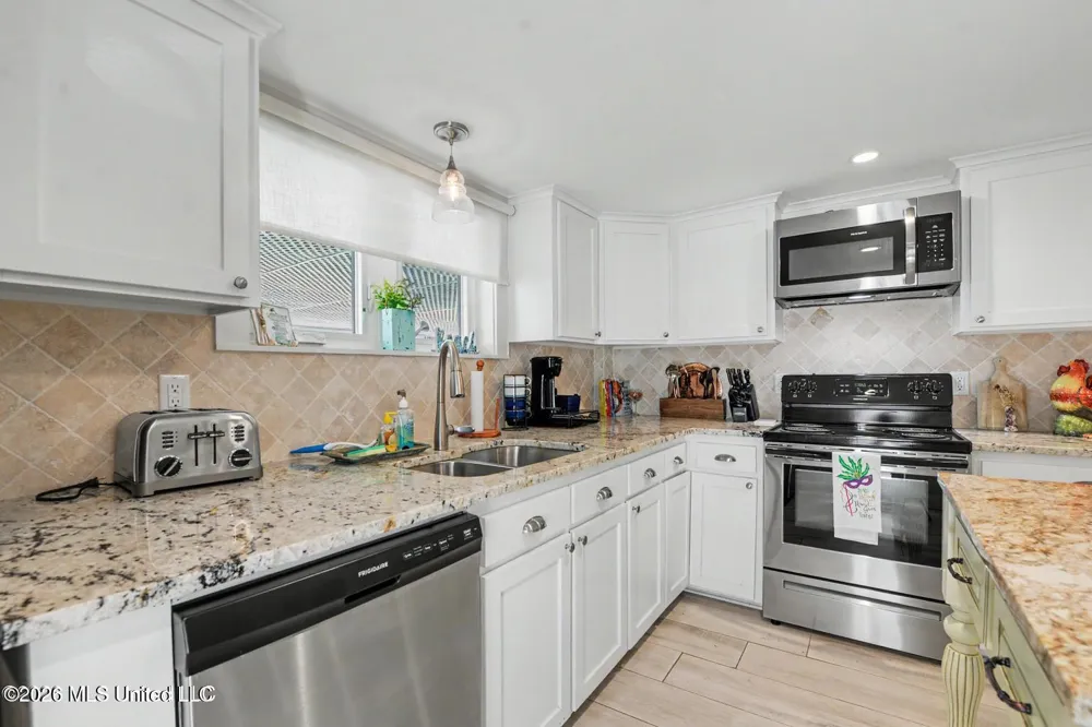 110 State Street Bay Saint Louis, MS 39520