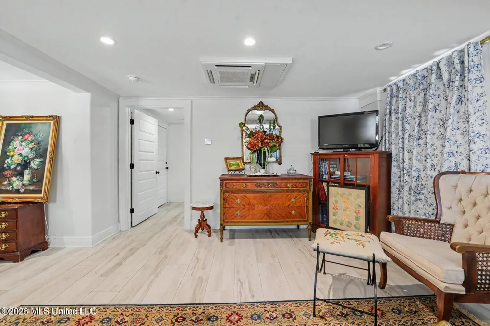 110 State Street Bay Saint Louis, MS 39520