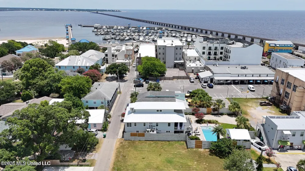 110 State Street Bay Saint Louis, MS 39520