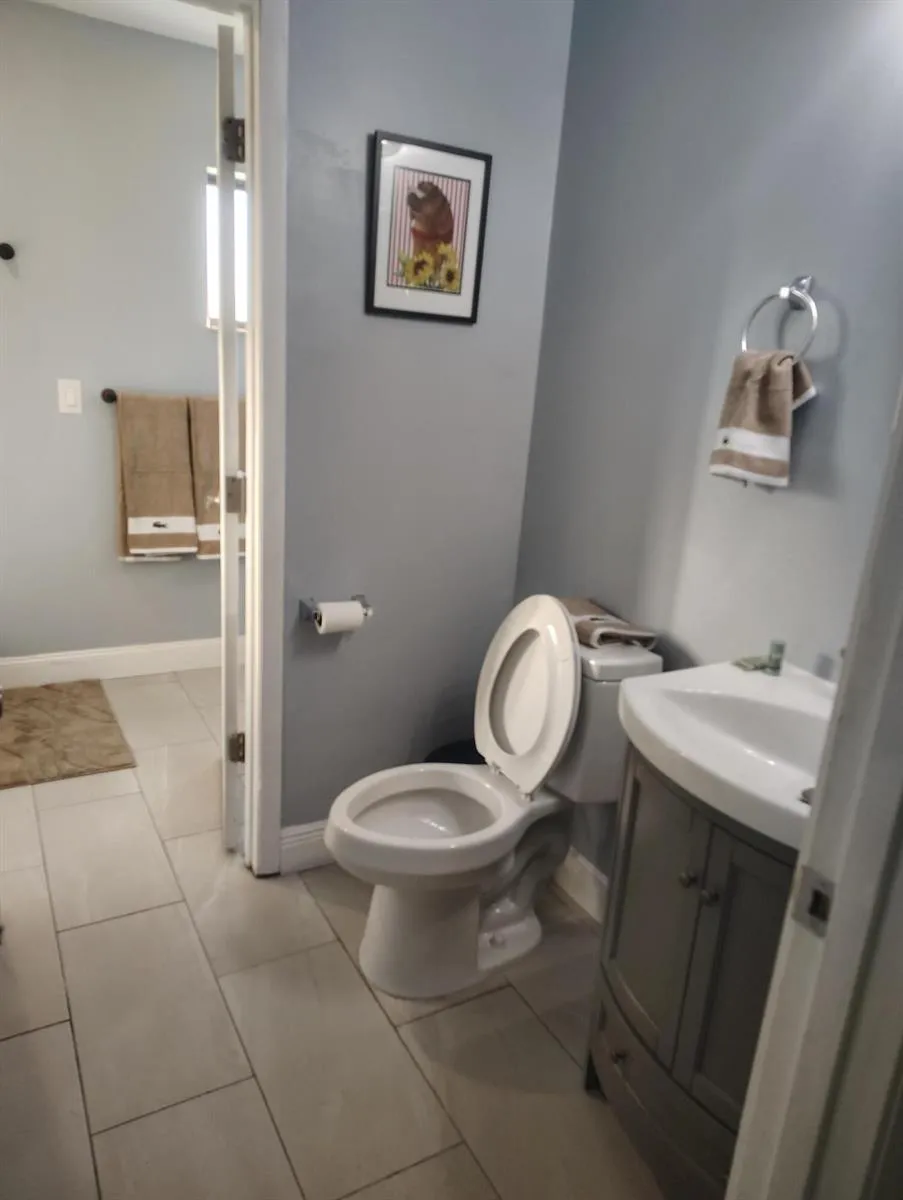 983 SE Emerald Rd Road SE Palm Bay, FL 32909