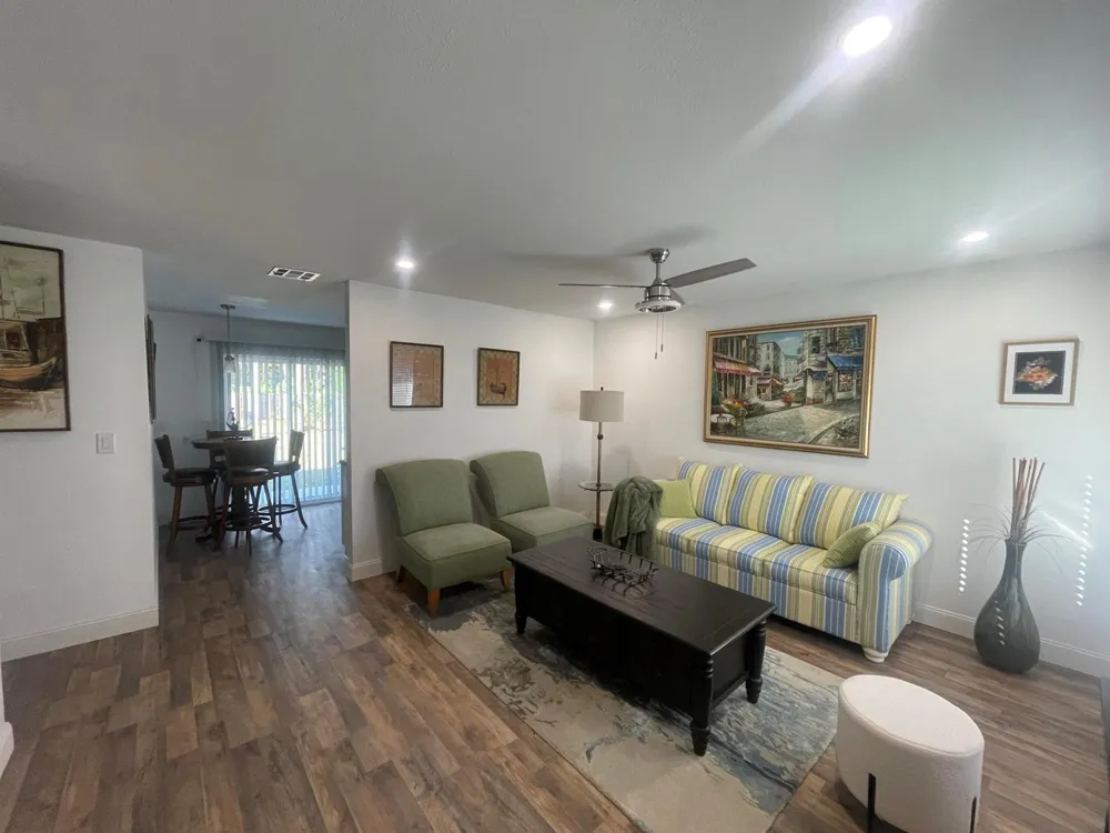983 SE Emerald Rd Road SE Palm Bay, FL 32909