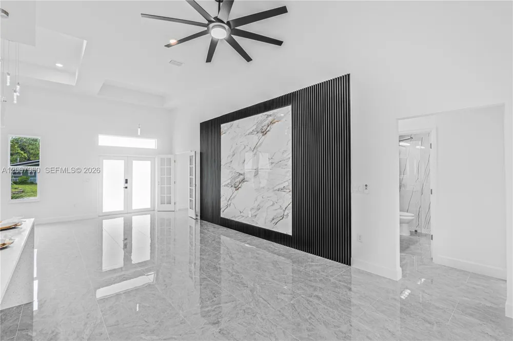 1113 Henry Ave Lehigh Acres, FL 3972