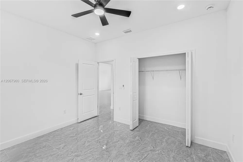 1113 Henry Ave Lehigh Acres, FL 3972