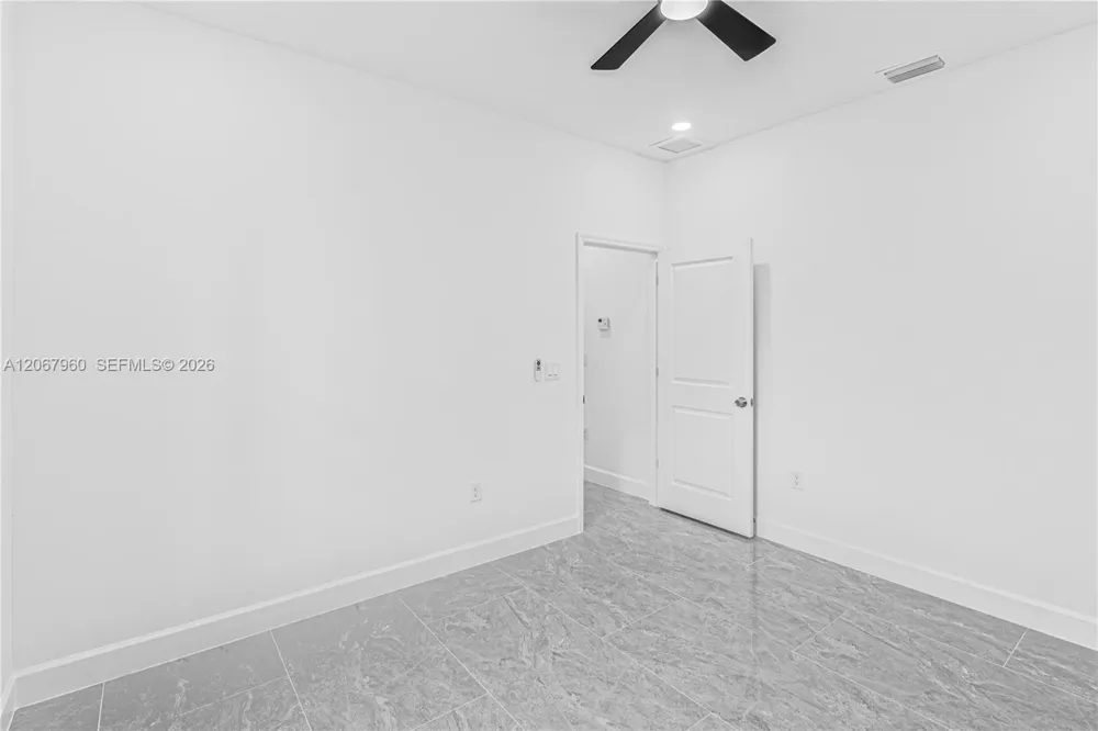 1113 Henry Ave Lehigh Acres, FL 3972