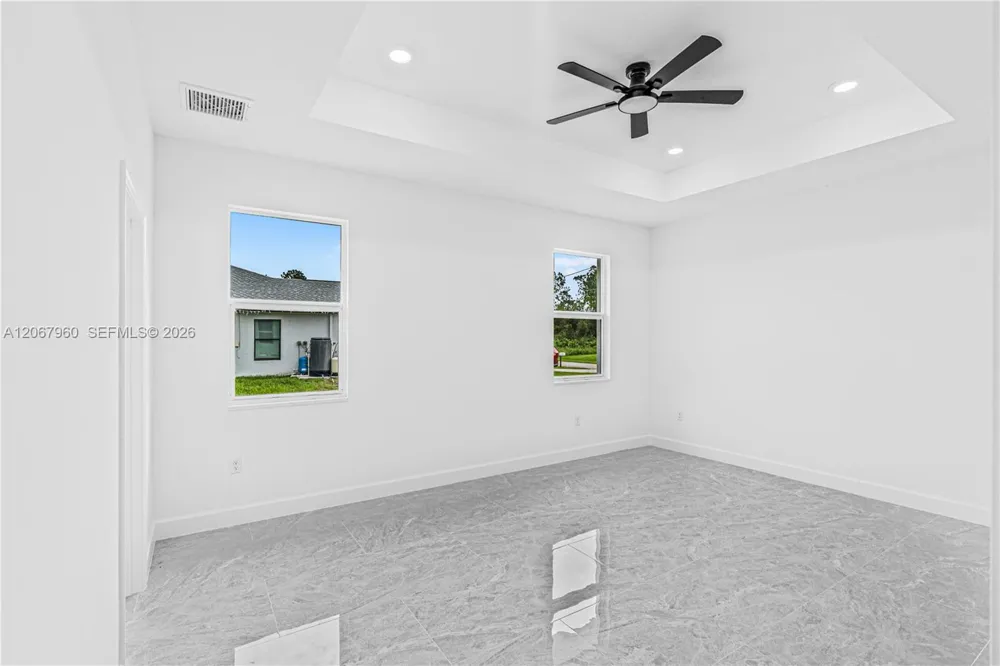 1113 Henry Ave Lehigh Acres, FL 3972