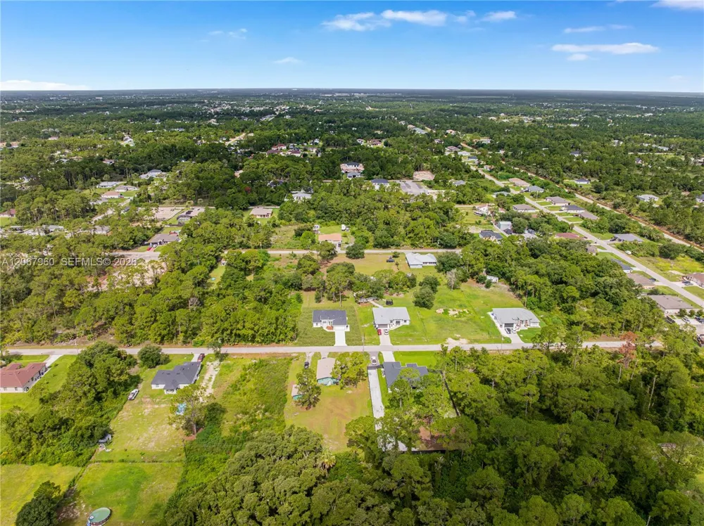 1113 Henry Ave Lehigh Acres, FL 3972