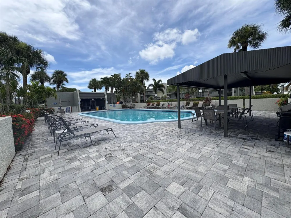 4070 Tivoli Court #307 Lake Worth, FL 33467