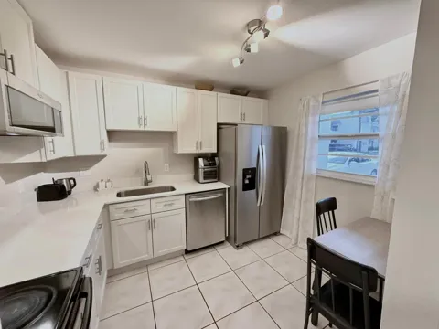 2828 Casita Way #105-C
