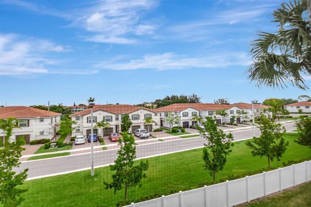 4070 TIVOLI COURT #307 Lake Worth, FL 33467