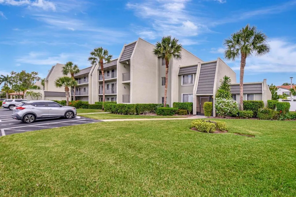 4070 TIVOLI COURT #307 Lake Worth, FL 33467