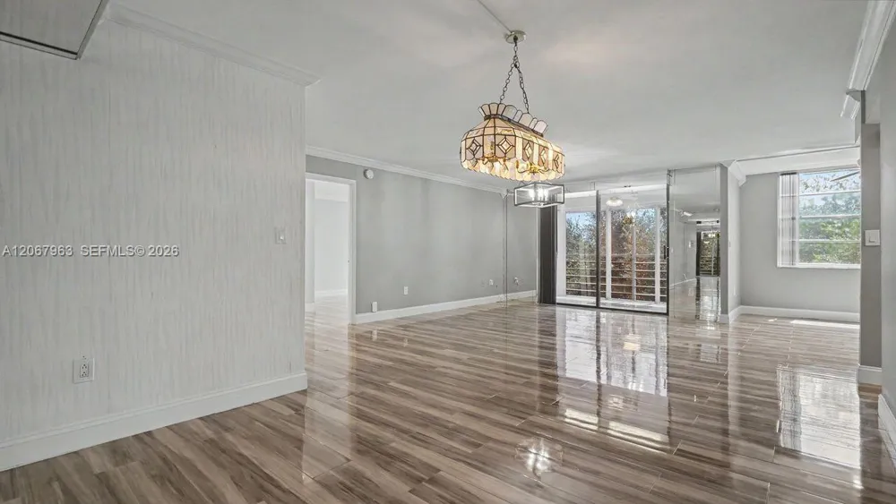1300 Saint Charles Pl #417 Pembroke Pines, FL 33026