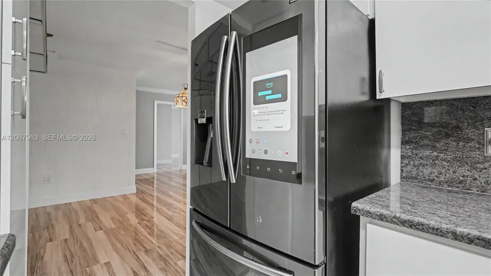 1300 Saint Charles Pl #417 Pembroke Pines, FL 33026