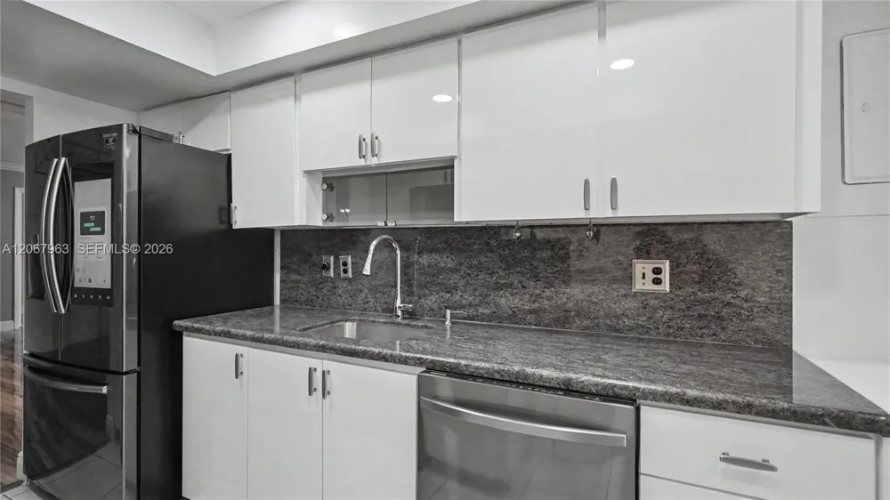 1300 Saint Charles Pl #417 Pembroke Pines, FL 33026