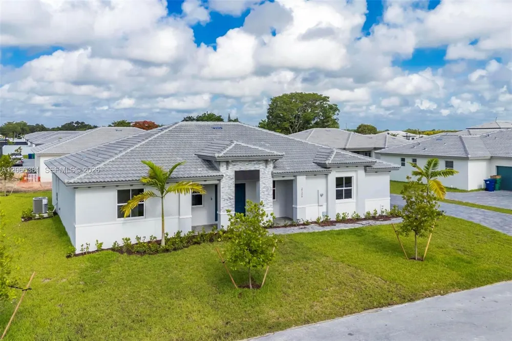 27308 SW 159th Ct #27308 Homestead, FL 33031