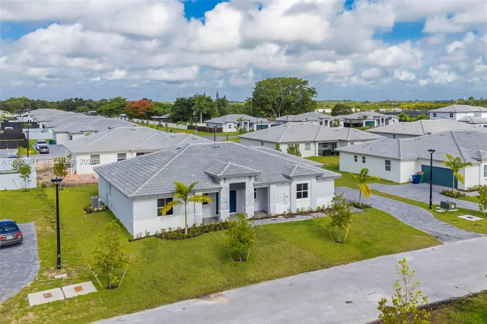 27308 SW 159th Ct #27308 Homestead, FL 33031
