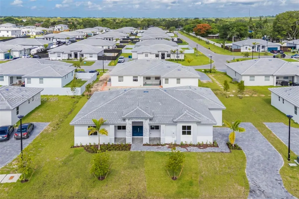 27308 SW 159th Ct #27308 Homestead, FL 33031