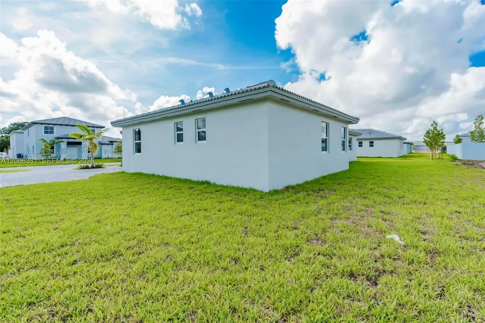 27308 SW 159th Ct #27308 Homestead, FL 33031
