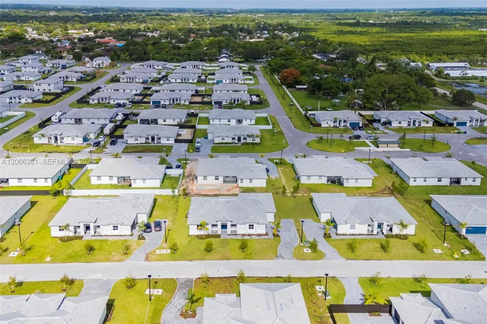 27308 SW 159th Ct #27308 Homestead, FL 33031