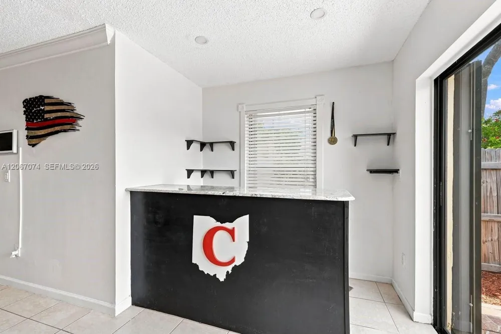 206 SE 1st Cir #13-B Boynton Beach, FL 33435