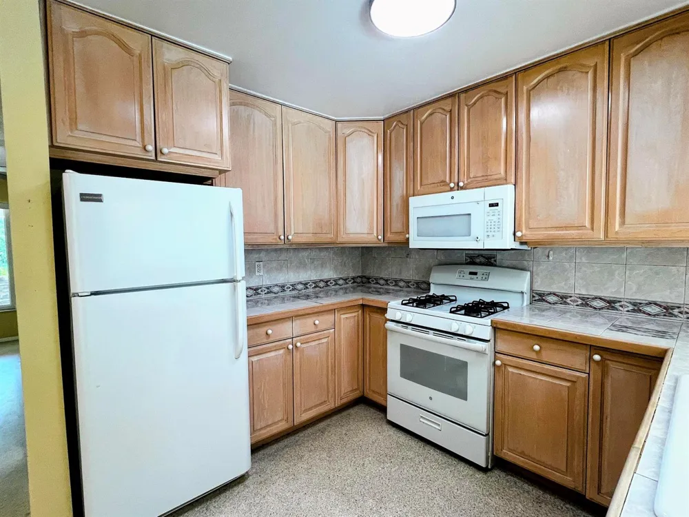 330 NE SOLIDA DRIVE Port St. Lucie, FL 34983