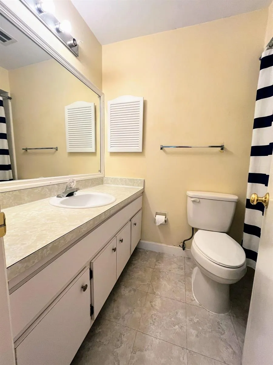 330 NE SOLIDA DRIVE Port St. Lucie, FL 34983