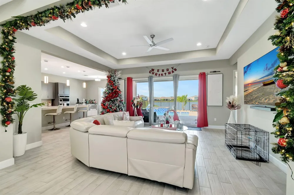 4964 Liberty Lane Westlake, FL 33470