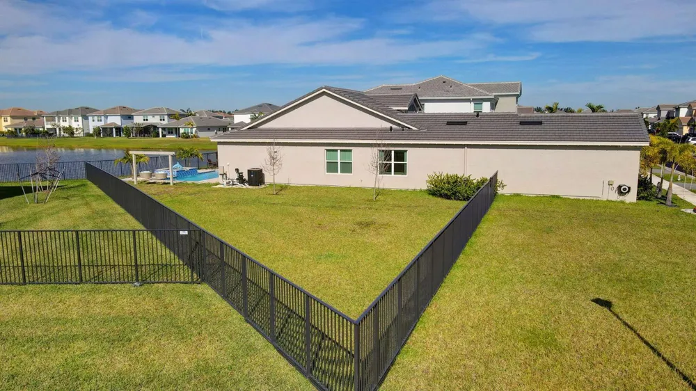 4964 Liberty Lane Westlake, FL 33470