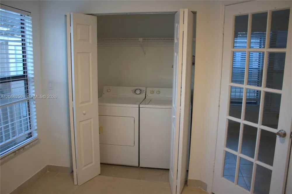 2826 S University Dr #3203 Davie, FL 33328