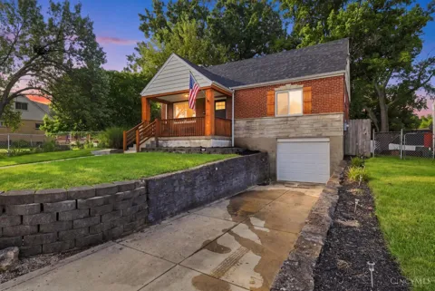 1467 Larann Lane
