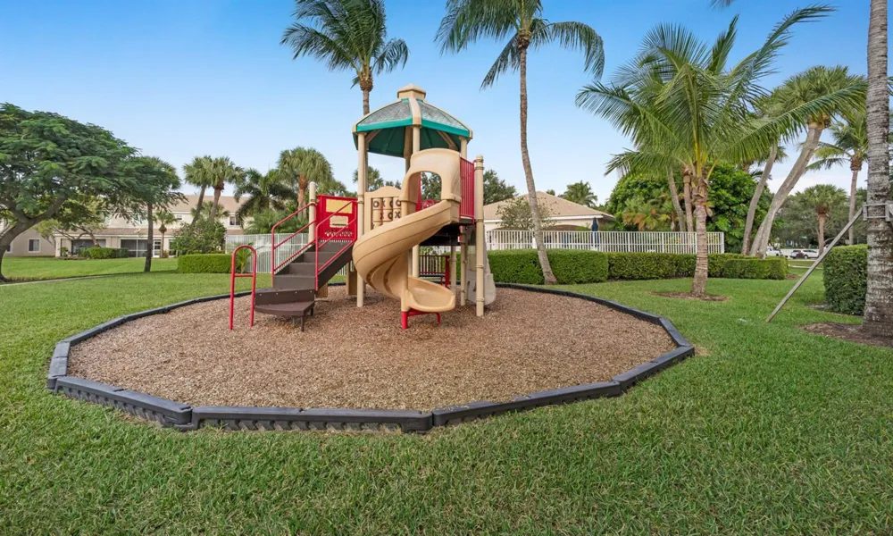 4799 PALMBROOKE CIRCLE West Palm Beach, FL 33417