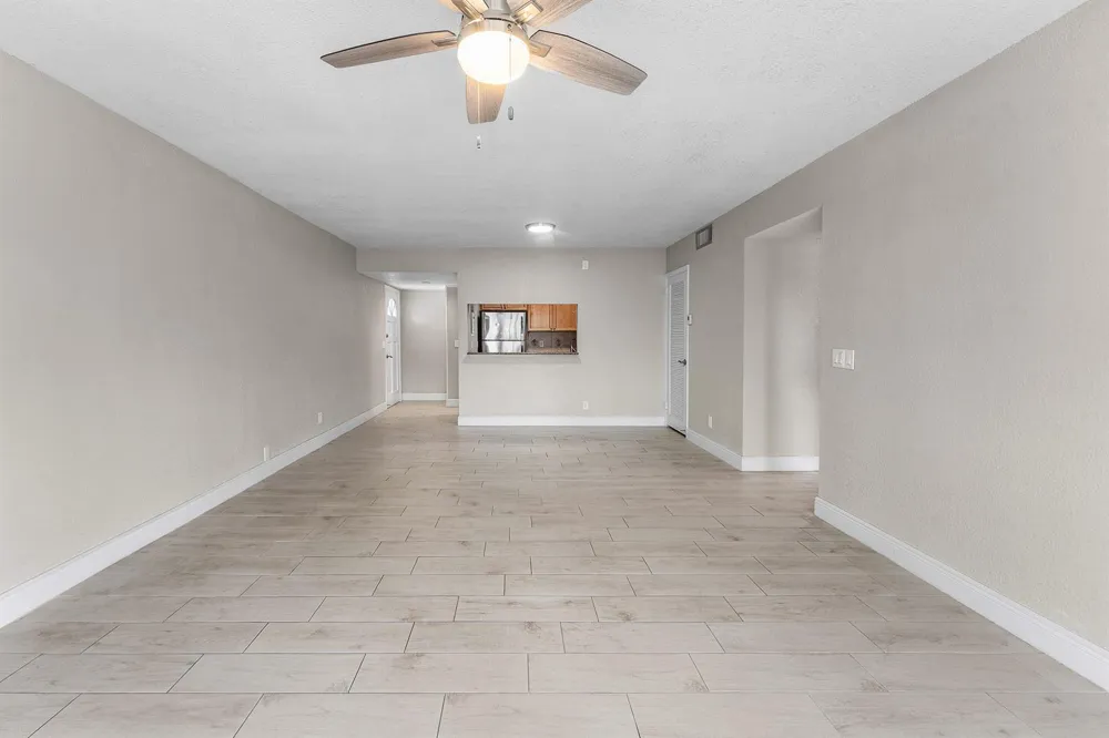 12005 Poinciana Boulevard #209 Royal Palm Beach, FL 33411