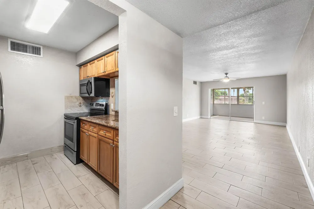 12005 Poinciana Boulevard #209 Royal Palm Beach, FL 33411